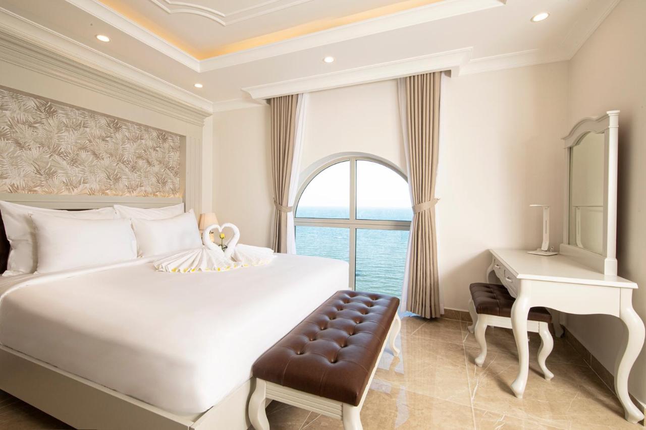 Merperle Beach Hotel Nha Trang Esterno foto