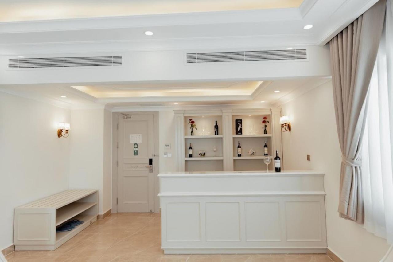 Merperle Beach Hotel Nha Trang Esterno foto