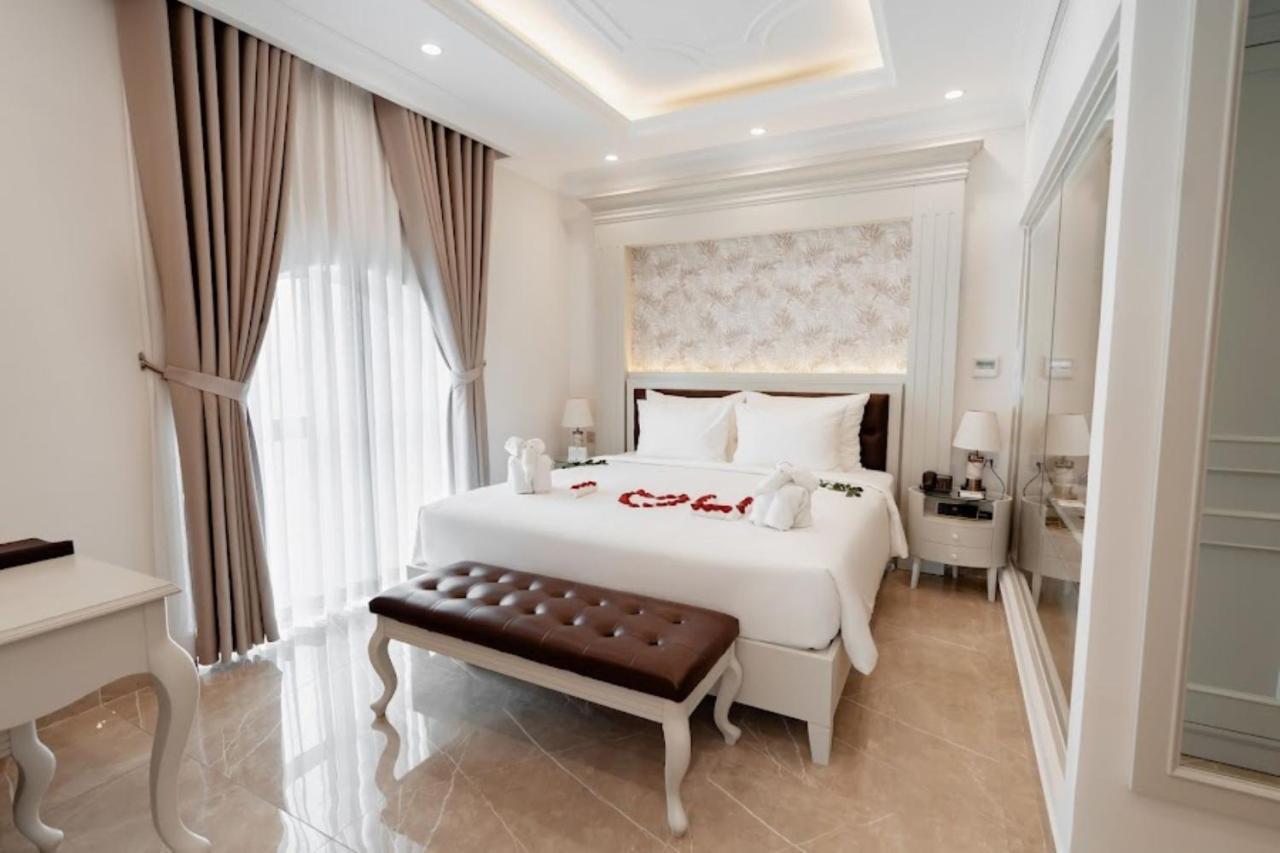 Merperle Beach Hotel Nha Trang Esterno foto