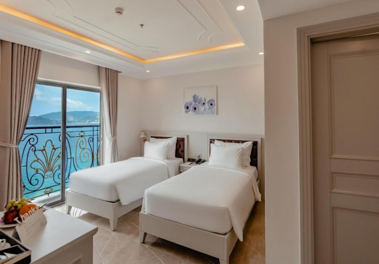 Merperle Beach Hotel Nha Trang Esterno foto