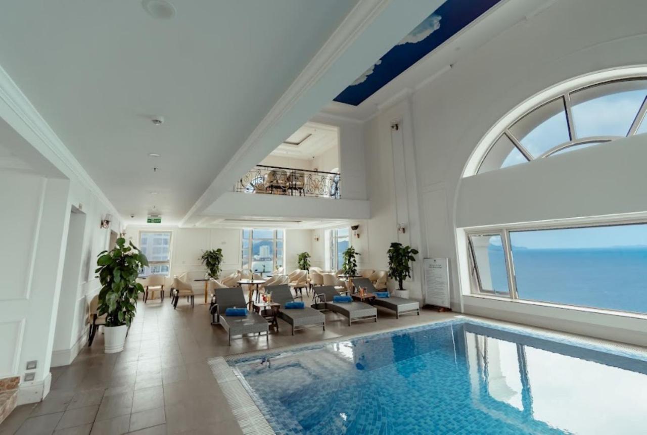 Merperle Beach Hotel Nha Trang Esterno foto