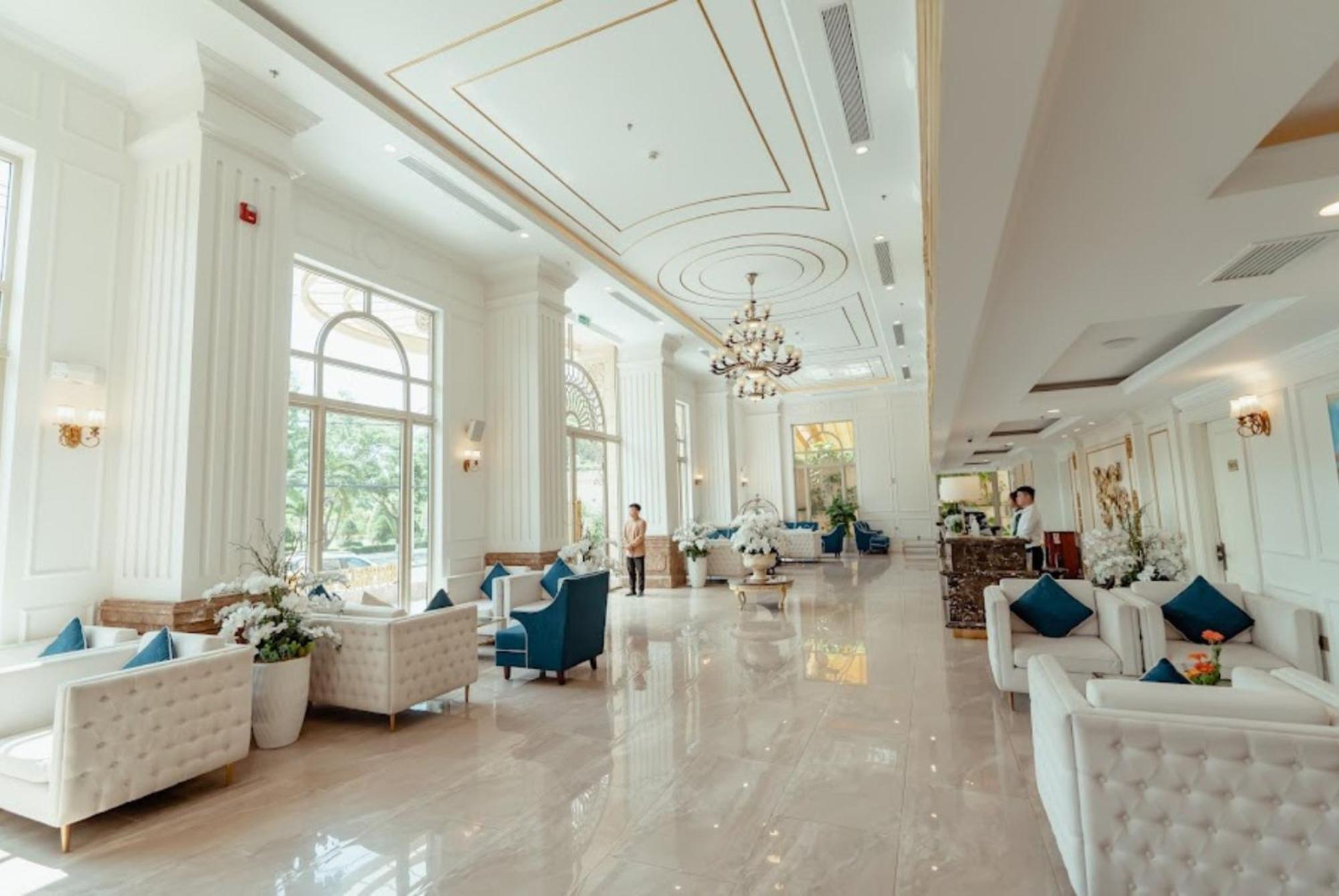Merperle Beach Hotel Nha Trang Esterno foto