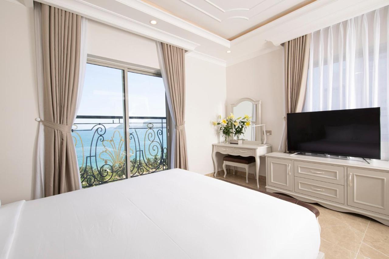 Merperle Beach Hotel Nha Trang Esterno foto