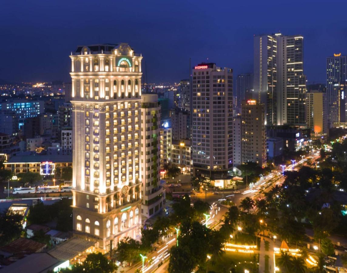 Merperle Beach Hotel Nha Trang Esterno foto